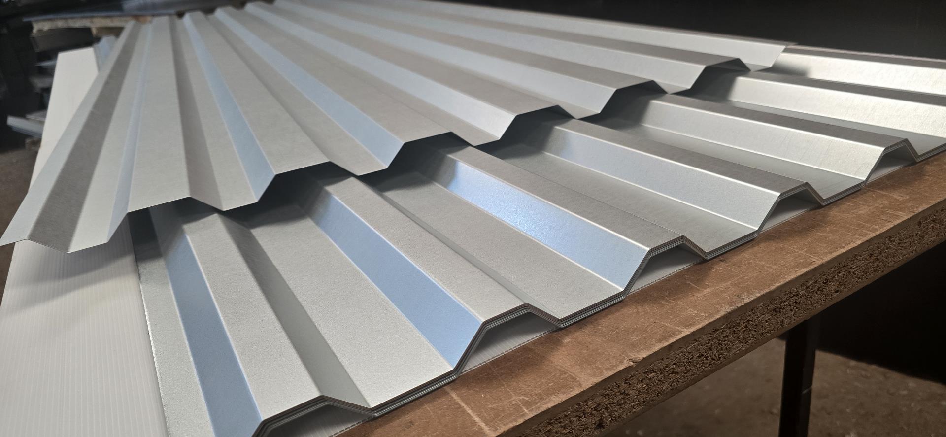 What types of metal roof repairs do we help with?