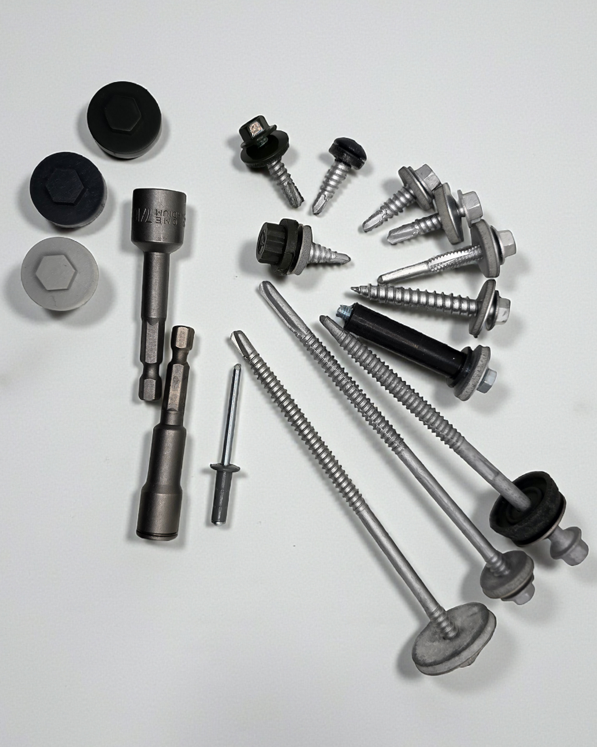Carbon Steel Tek Screws used in Metal Roofing 